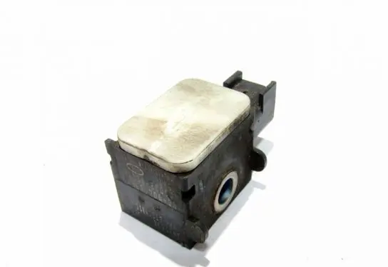 Hyundai Santa Fe Airbag deployment crash/impact sensor 959302B000