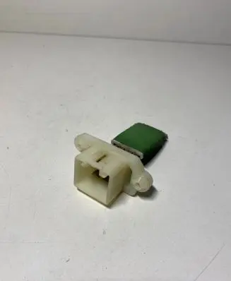 Ford Focus Heater blower motor/fan resistor 3M5H18B647AC