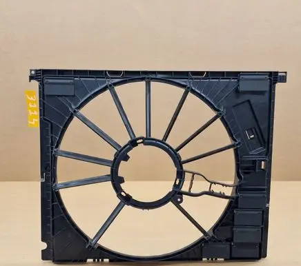 BMW 2 G42 Radiator cooling fan shroud 
