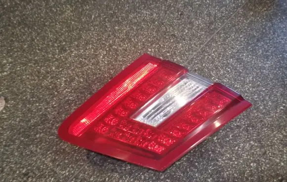 Mercedes-Benz E W212 Tailgate rear/tail lights