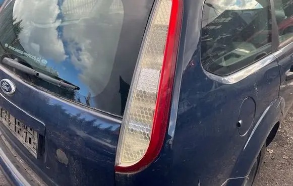 Rear/tail lights