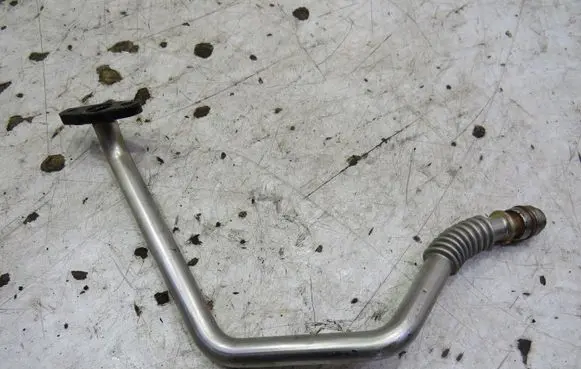 Nissan Note (E12) Turbo turbocharger oiling pipe/hose GMAUTO4574097