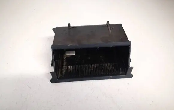 Skoda Octavia Mk1 (1U) Car ashtray 