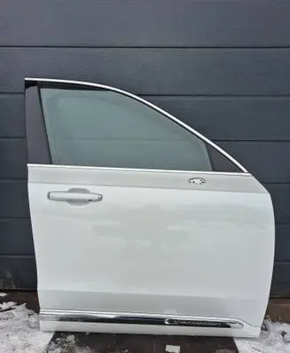 Volvo XC90 Front door 707-46