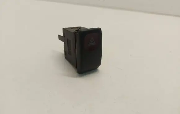 Volkswagen Jetta II Hazard light switch 191953235