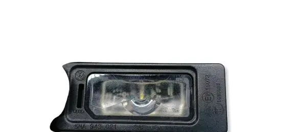 Skoda Octavia Mk4 Number plate light 5NA943021