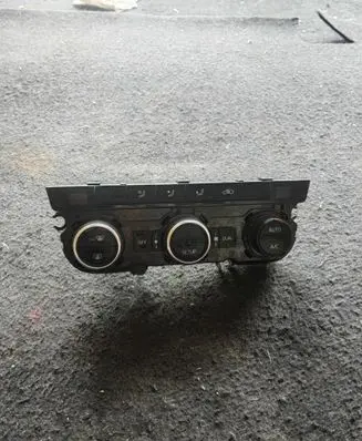 Skoda Octavia Mk3 (5E) Climate control unit 5E0907044