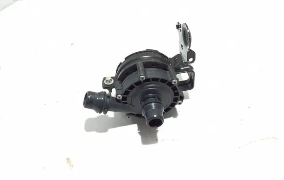 Mercedes-Benz E W214 Electric auxiliary coolant/water pump A0005003101