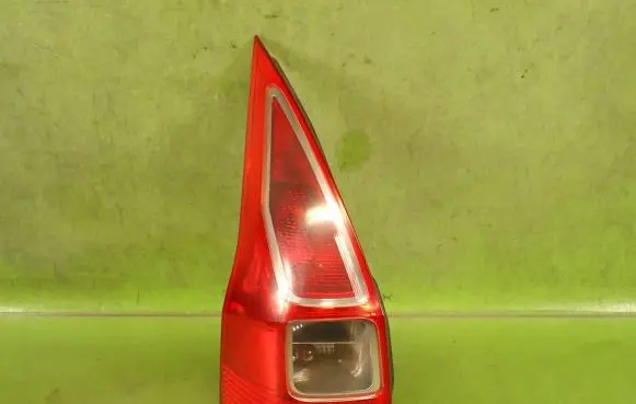 Renault Megane II Rear/tail lights 8200417349