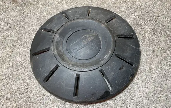 Man TGE 1gen Original wheel cap 7CE601151A