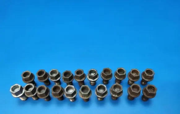 Mercedes-Benz C W203 Nuts/bolts M12X15X40