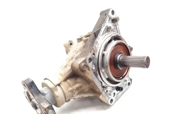 Nissan X-Trail T31 Gearbox transfer box case 