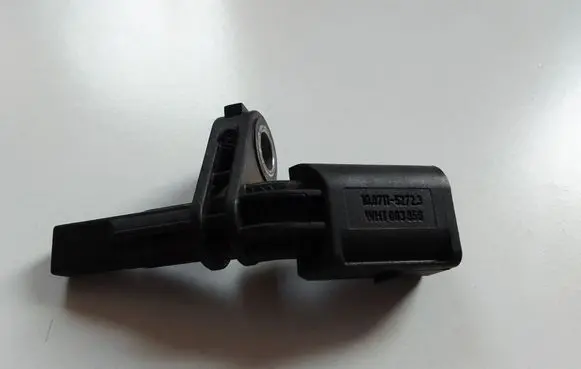 Audi Q3 8U ABS brake wheel speed sensor 10071152723