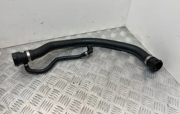 BMW 5 E60 E61 Engine coolant pipe/hose 7787449