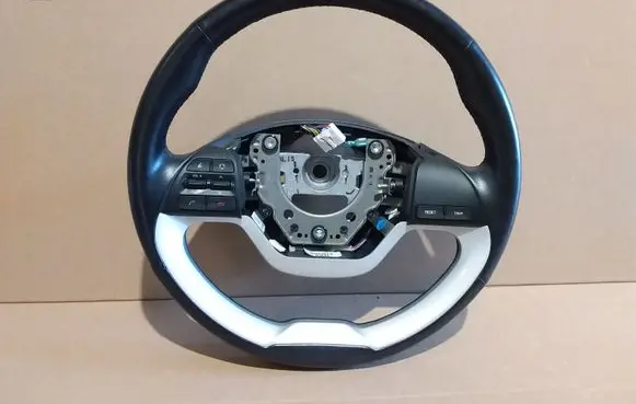KIA Picanto Steering wheel 561101Y680BC5