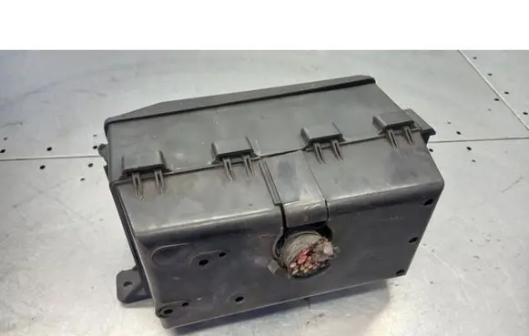 Ford Focus C-MAX Fuse box set 518276100
