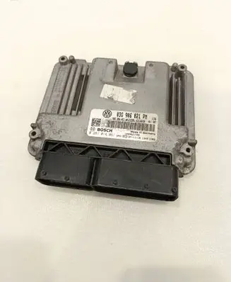 Volkswagen Jetta V Engine control unit/module 03G906021PM 03G906021AN 0281014061
