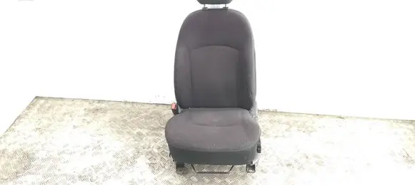 Mitsubishi Space Star Front driver seat 