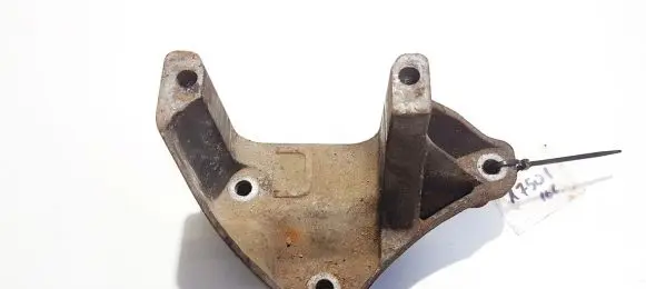 Citroen C5 Engine mounting bracket 326c27l