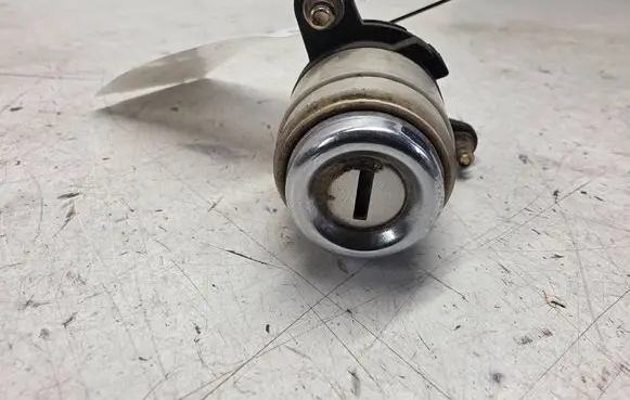 Audi 80 90 S2 B4 Tailgate exterior lock 893827539B