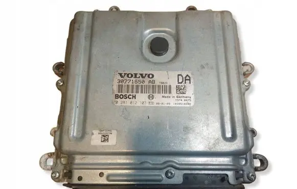 Volvo XC90 Engine control unit/module ECU 0281012103 30771550AB