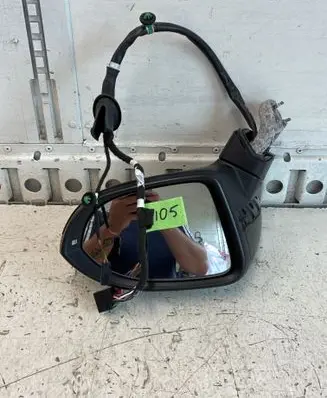 Volkswagen PASSAT B8 Front door electric wing mirror 0416320 0414150