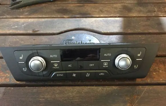 Audi A6 C7 Climate control unit 4G0820043AF