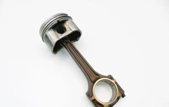 Audi A3 S3 8V Piston with connecting rod 81L63