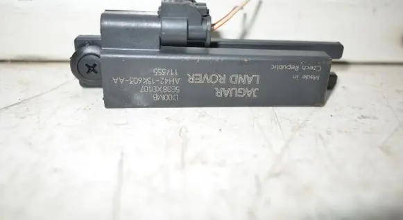 Jaguar XJL Keyless system antenna AH4215K603AA