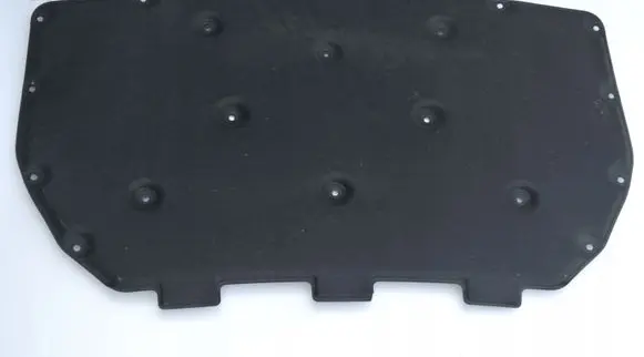 Engine bonnet/hood sound/heat insulation