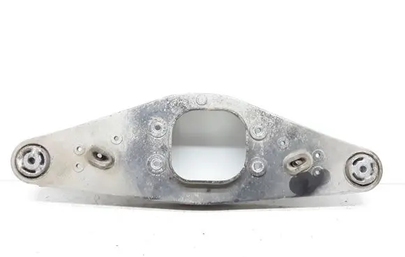 Mercedes-Benz E W211 Rear differential/diff mount bracket A2303522206