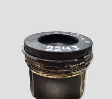 BMW 1 F20 F21 Piston N47
