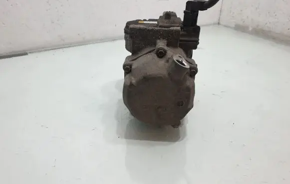 Toyota Prius (XW30) Air conditioning (A/C) compressor (pump) 0422001031