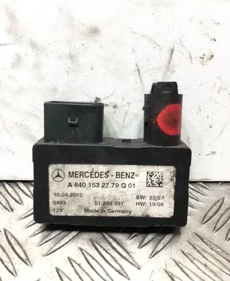Mercedes-Benz B W245 Glow plug pre-heat relay A6401532779 51299031
