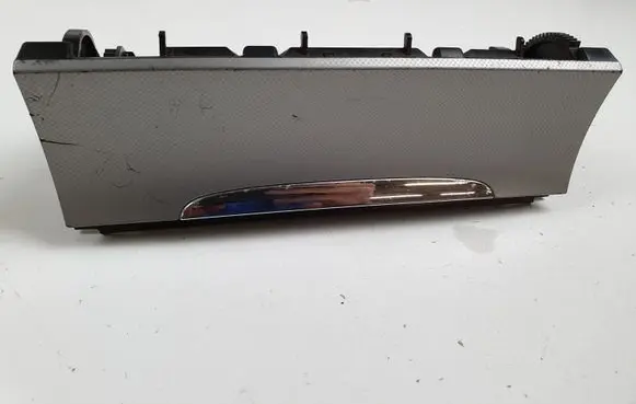 Volkswagen PASSAT B6 Ashtray (front) 3C0863284 3C0857961