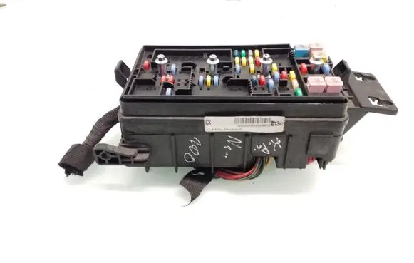 Chevrolet Epica Fuse module 96646698
