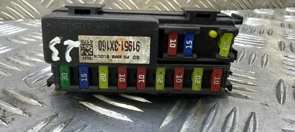 Hyundai i40 Fuse module 919513X160