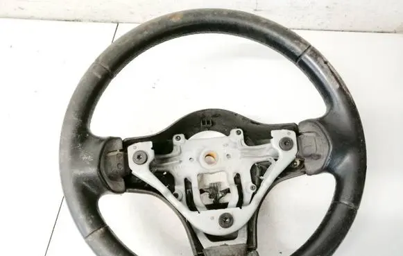 Mitsubishi Colt Steering wheel 6027644c