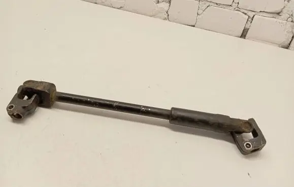 Volkswagen Transporter - Caravelle T4 Steering column universal joint 70141953Z