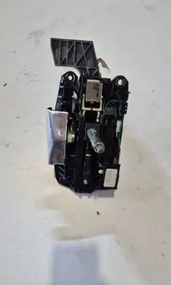 Ford Mustang VI Gear shifter/selector