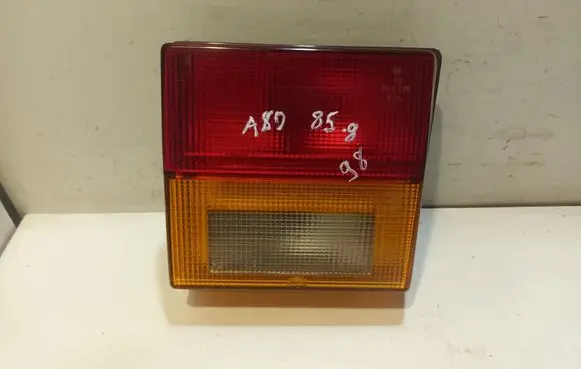 Audi 80 90 B2 Tailgate rear/tail lights 811945226