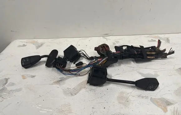 BMW 5 E34 Indicator stalk 6620 4460