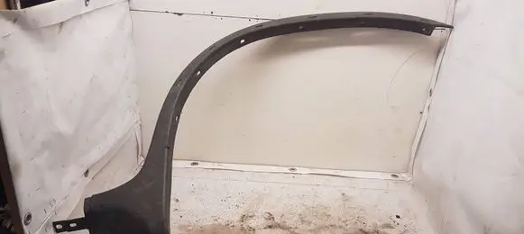 BMW X5 E53 Front arch trim 8408704