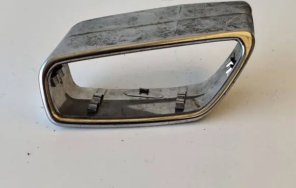 BMW 5 G30 G31 G38 Muffler trim 8631958