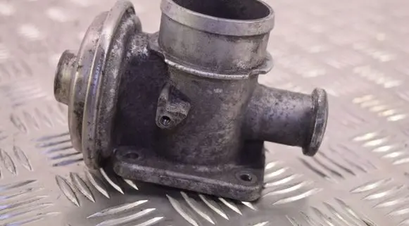 BMW X5 E53 EGR valve 7785452