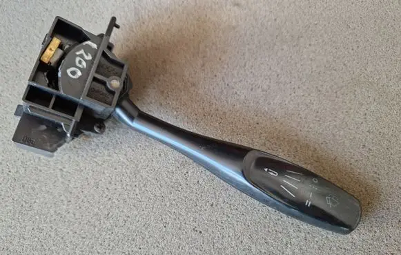 Mitsubishi L200 Wiper switch 