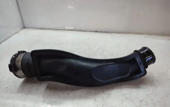 BMW 7 F01 F02 F03 F04 Intercooler hose/pipe 7809834