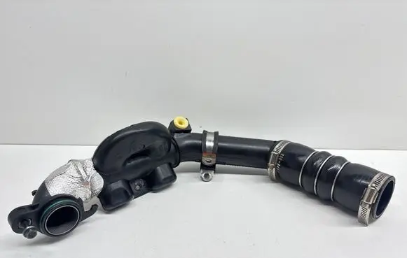 Peugeot 3008 I Turbo air intake inlet pipe/hose 9653778480 003586