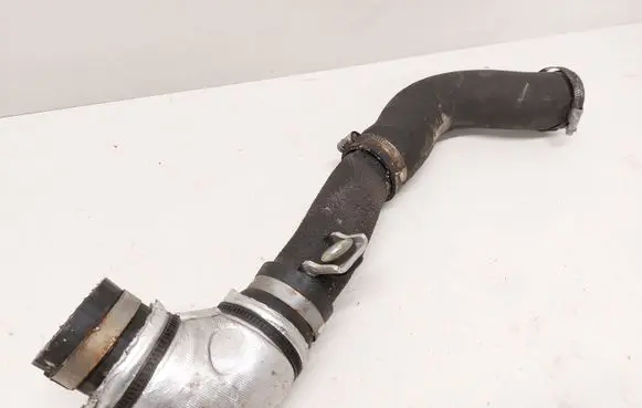KIA Sportage Intercooler hose/pipe