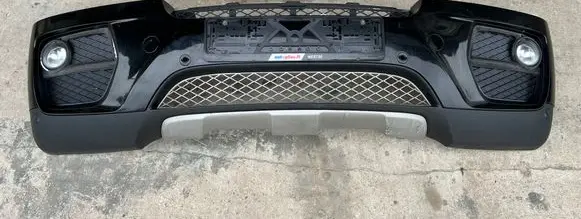 BMW X6 E71 Front bumper 51117176266 51117179848 7176266